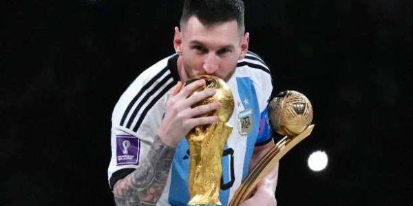 mk体育官方网站-阿根廷队世界杯评分：梅西斯卡洛尼满分，天使奇兵