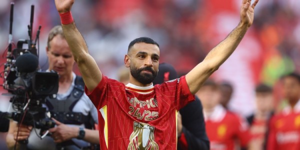 mk体育平台-足坛人物志：九载时光铸就太多荣耀，当传奇萨拉赫离开安菲尔德时