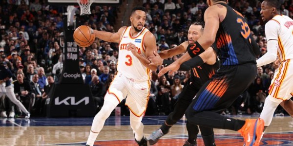 麦科勒姆32分布伦森29+7 老鹰末节逆转1分险胜尼克斯